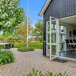 Gullan - 75m From The Sea By Interhome Ferienhaus *