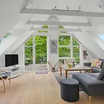 Holiday home Gullan - 75m From The Sea By Interhome