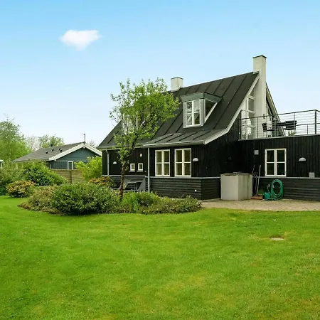 Casa de Férias Gullan - 75m From The Sea In Funen By Interhome