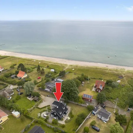 Casa de Férias Gullan - 75m From The Sea In Funen By Interhome