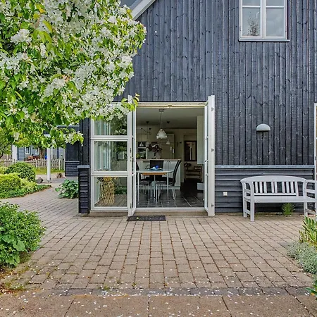 Prázdninový dům Gullan - 75m From The Sea By Interhome
