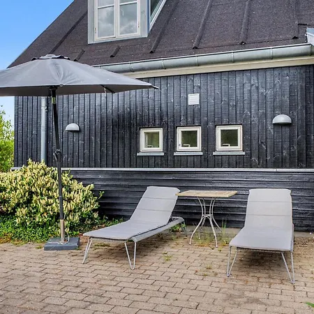 Prázdninový dům Gullan - 75m From The Sea By Interhome